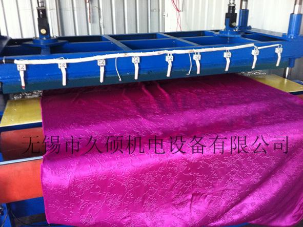 全自动布料面料3D凹凸平板压花机